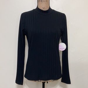 NWT Long Sleeve Mock Turtleneck